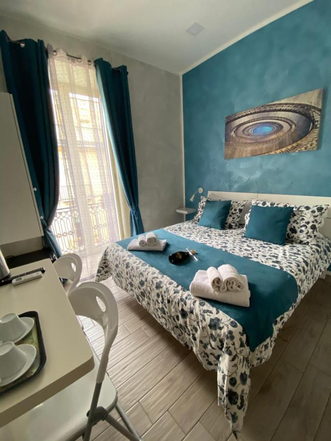 Joy Naples Hotel Kültér fotó