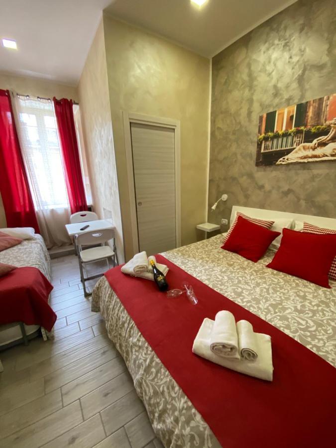 Joy Naples Hotel Kültér fotó